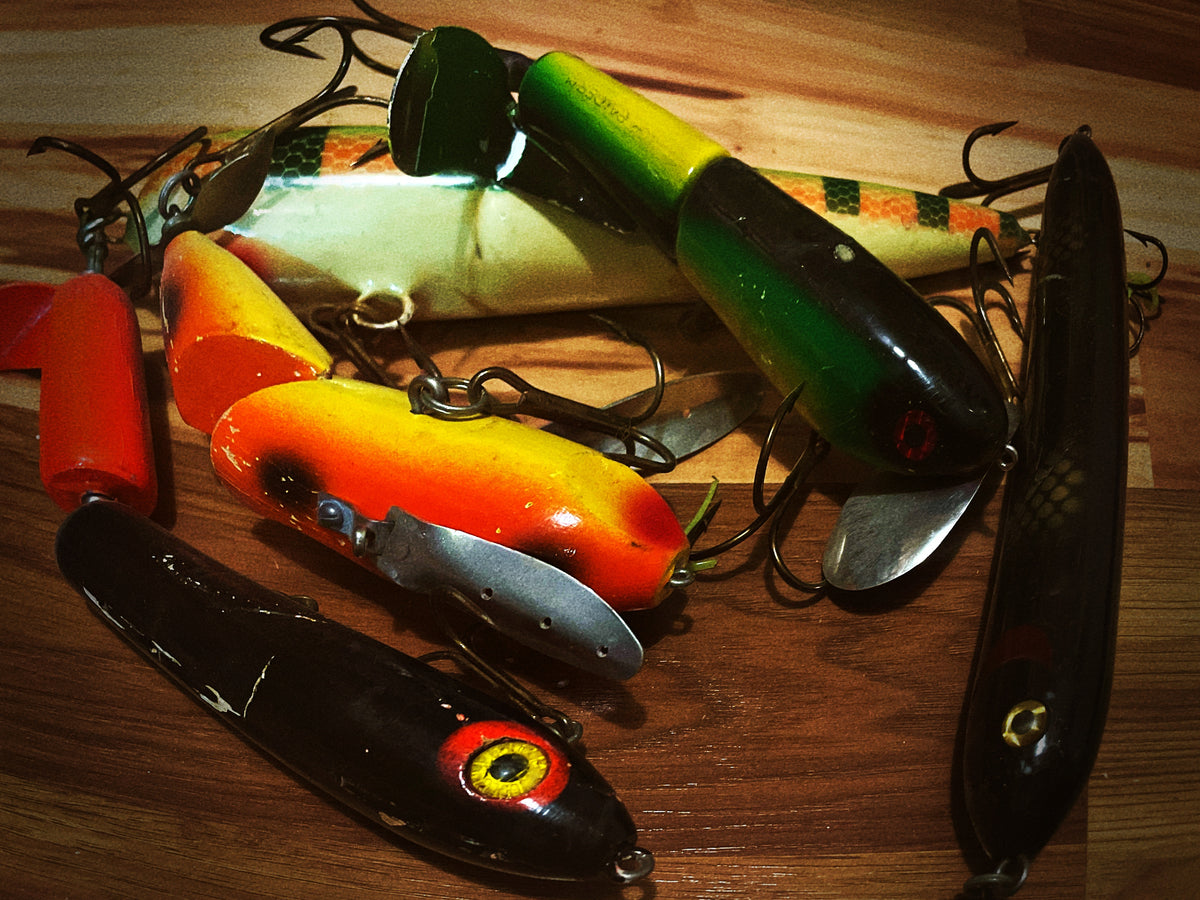 Appât Vintage Bois C.C. Roberts Mud Puppy Muskie - Topwater 1945 - USA